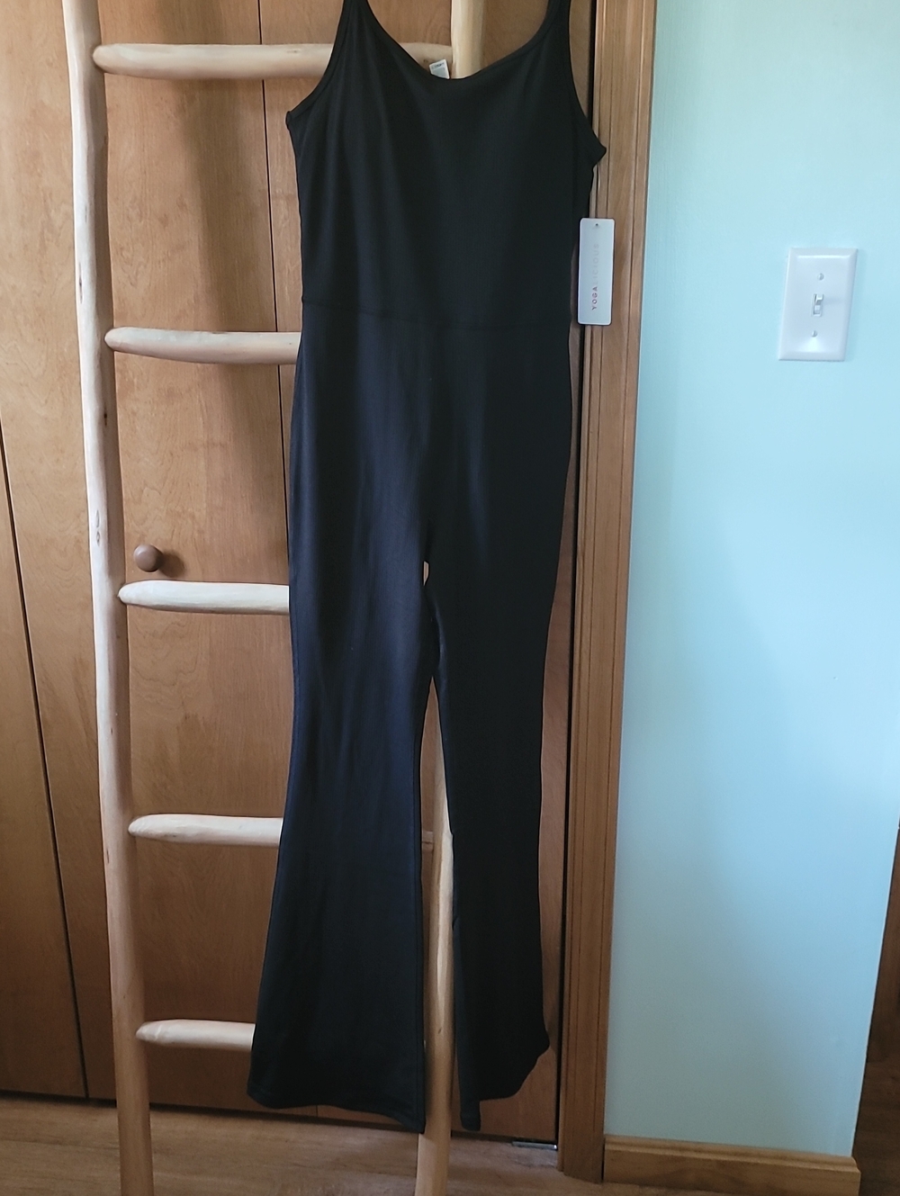 Yogalicious Black Sleeveless Wide-Leg Jumpsuit